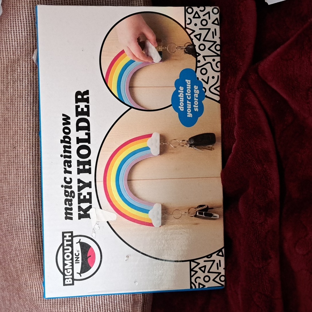 Big mouth  magic rainbow key holder